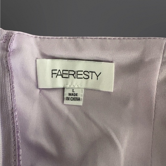 Elegant Lavender Off-Shoulder Boxy Pleated Split Thigh Belt Light Purple size L - Picture 8 of 8